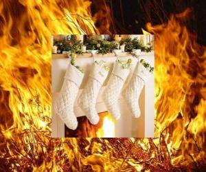 yapboz Yangın çorap asılı Noel arifesinde yaktı